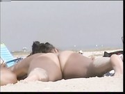 nice nude ladies on nude beach part 1